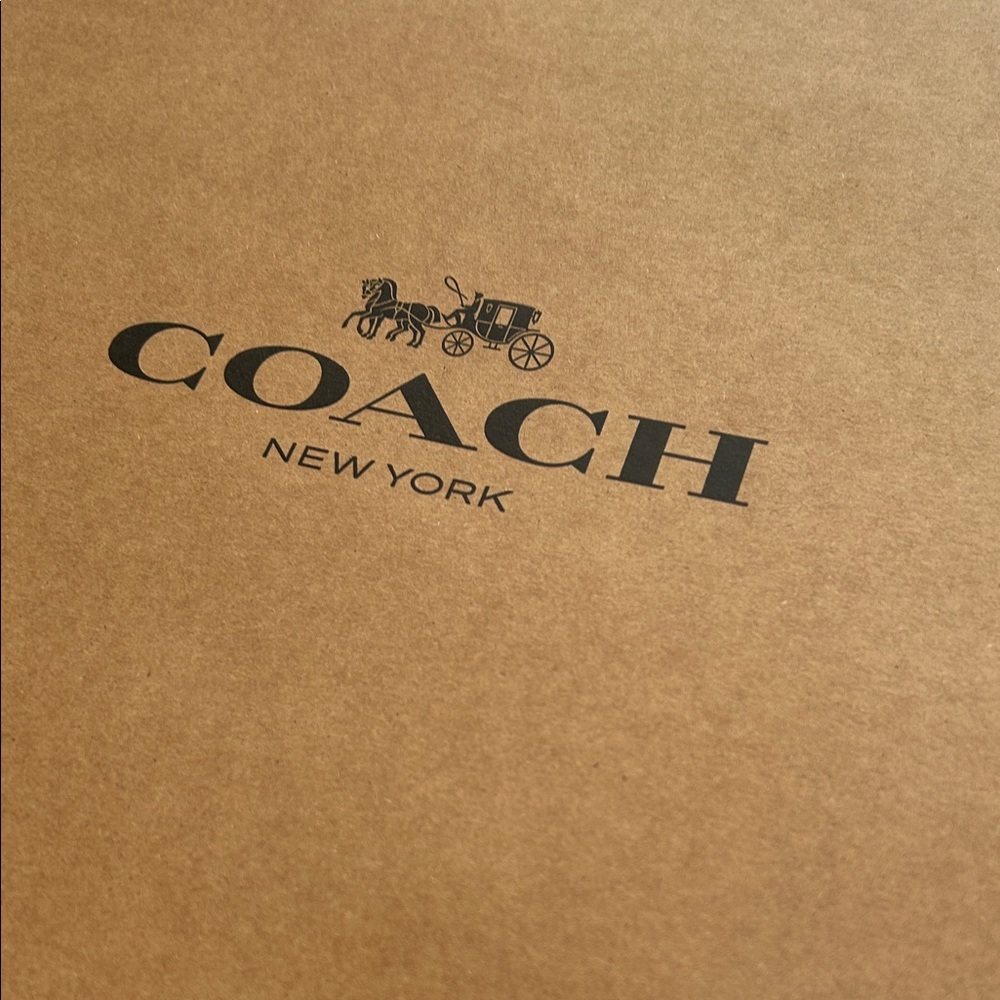 Coach Forest Green Signature Scarf NWT and Coach gift box. - Picture 4 of 4